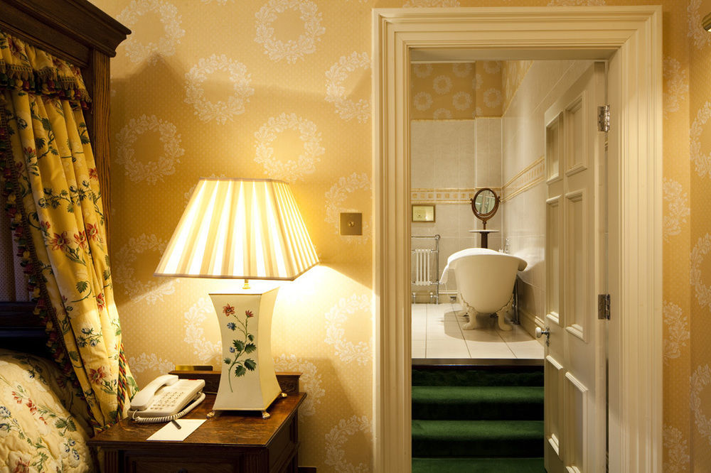 Kilworth House Hotel And Theatre ลัทเทอร์เวิร์ธ ภายนอก รูปภาพ