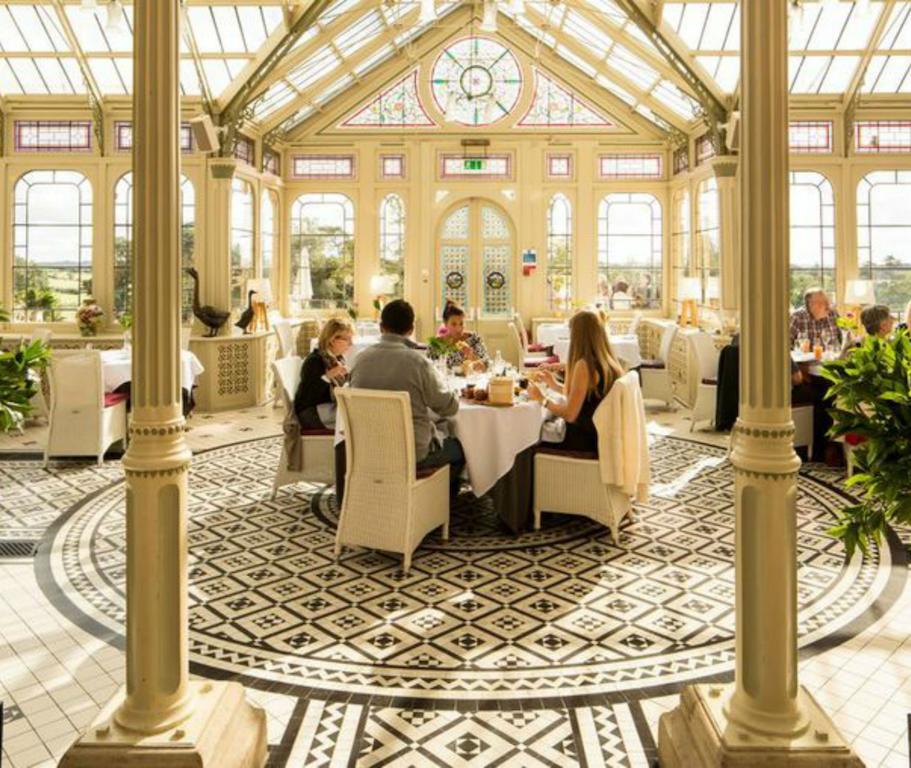 Kilworth House Hotel And Theatre ลัทเทอร์เวิร์ธ ภายนอก รูปภาพ