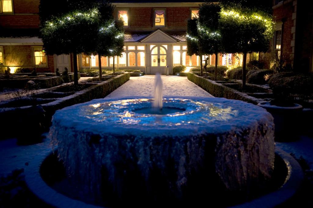Kilworth House Hotel And Theatre ลัทเทอร์เวิร์ธ ภายนอก รูปภาพ